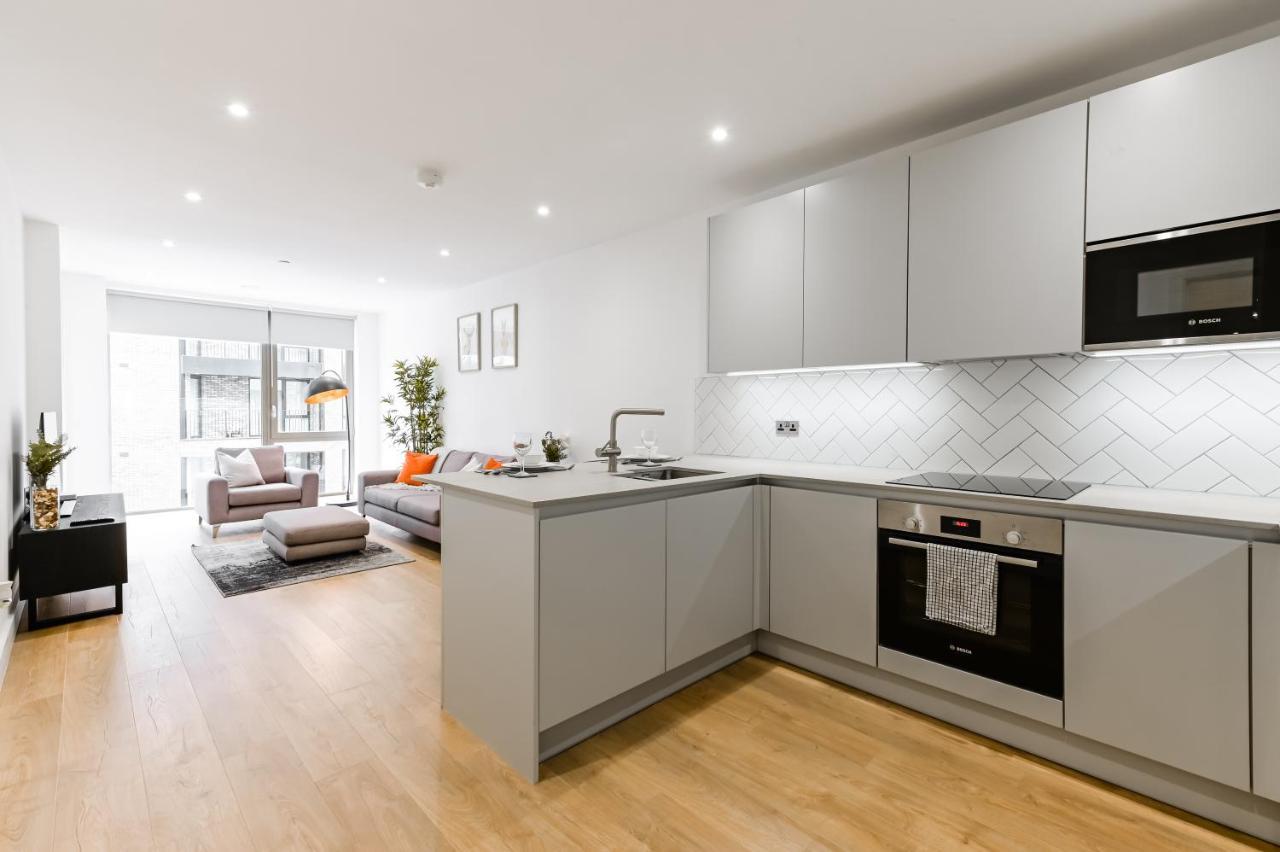 Khayat Homes - The Owelor - Two Bed Londra Exterior foto